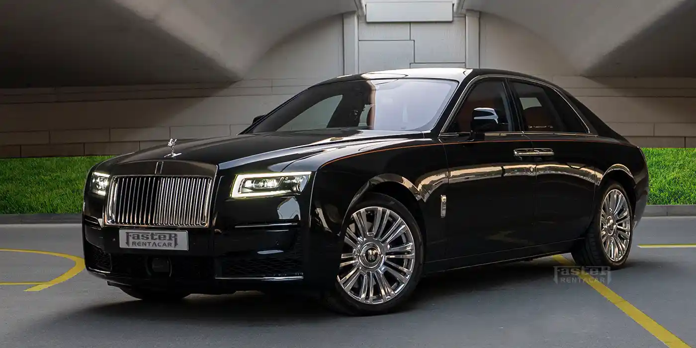 Rolls Royce Ghost Front Side View